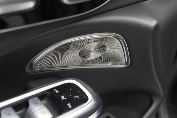 Mercedes-Benz E-Klasse E300e 4MATIC Exclusive Line |Pano|Hyperscreen|Burmester|