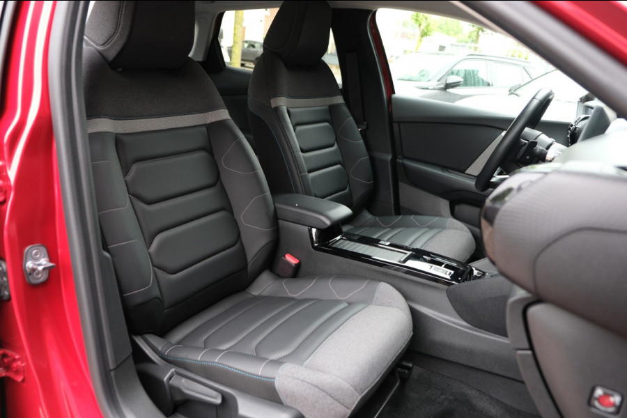 Citroën C4 X 1.2 Puretech Shine *35.136km* Navi/Camera/Adaptieve Cruise NIEUWSTAAT
