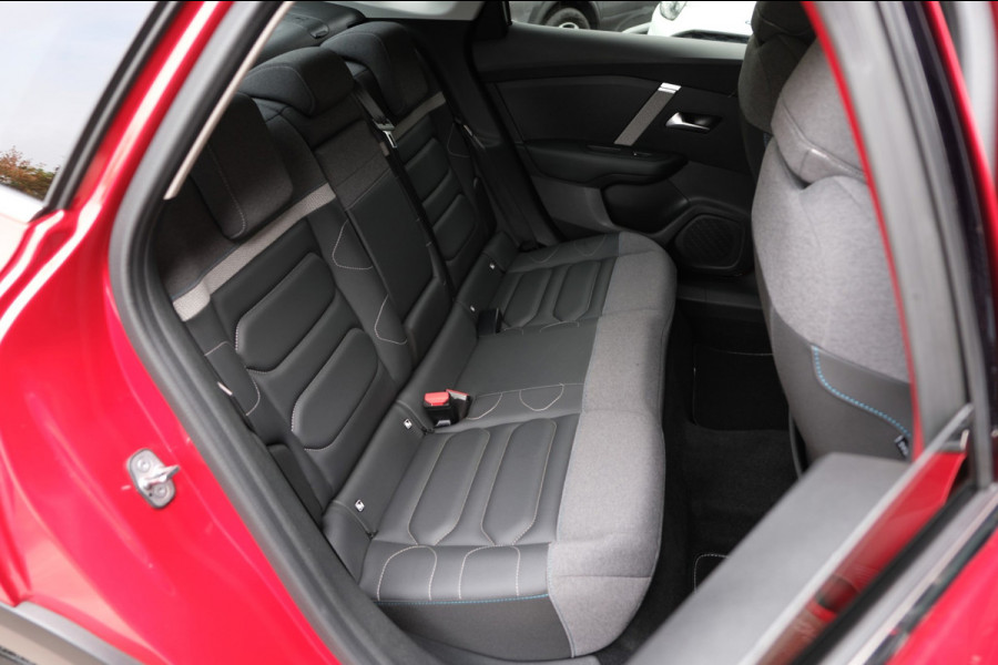 Citroën C4 X 1.2 Puretech Shine *35.136km* Navi/Camera/Adaptieve Cruise NIEUWSTAAT