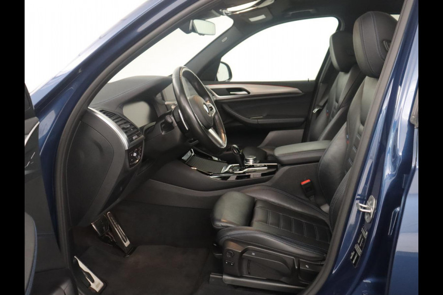 BMW X3 xDrive30e M Sport High Executive | Panoramadak | Leder | Adaptive cruise | Head-up | Stoelverwarming | Trekhaak | Sfeerverlichting | Camera | Park assist | Elektrische achterklep
