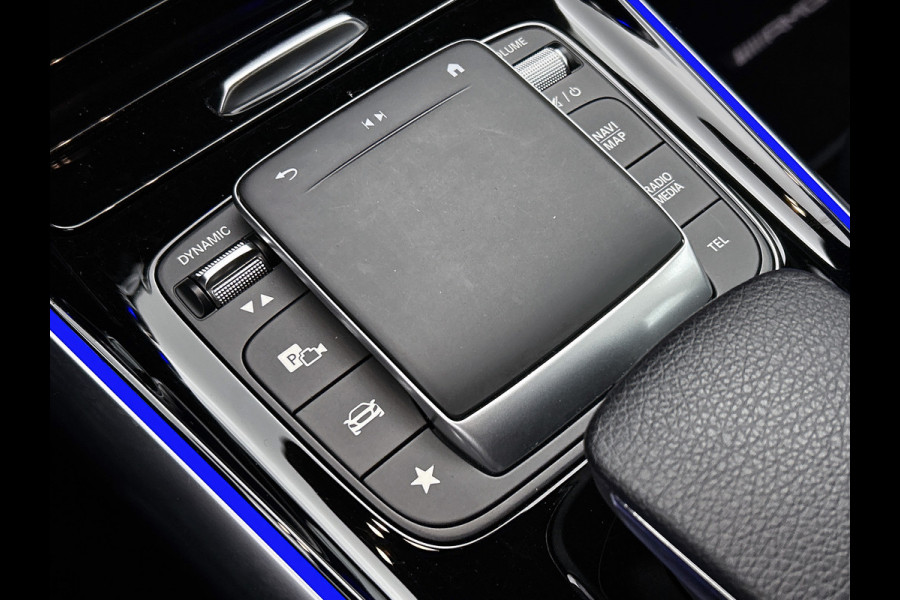 Mercedes-Benz B-Klasse 180 Business Solution AMG | AMG-line interieur | AMG- Line Exterieur | Achteruitrijcamera | Stoelverwarming | Sfeerverlichting| MULTIBEAM LED | 24 Maanden Mercedes-Benz Certified Garantie.