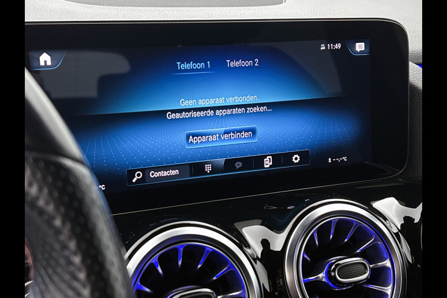 Mercedes-Benz B-Klasse 180 Business Solution AMG | AMG-line interieur | AMG- Line Exterieur | Achteruitrijcamera | Stoelverwarming | Sfeerverlichting| MULTIBEAM LED | 24 Maanden Mercedes-Benz Certified Garantie.