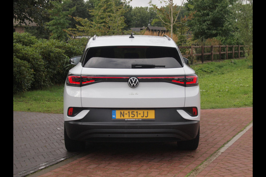 Volkswagen ID.4 Family 77 kWh | Panoramadak | Camera | Sfeerverlichting | ACC | IQ. Light | Warmtepomp |