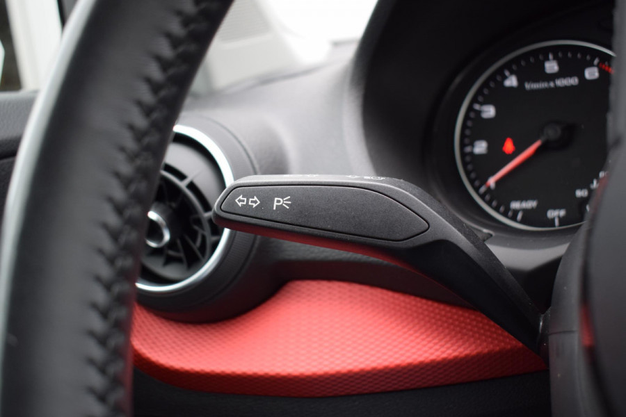 Audi Q2 30 TFSI Design Pro Line Plus | Stoelverwarming | Cruise | Navi | Climate