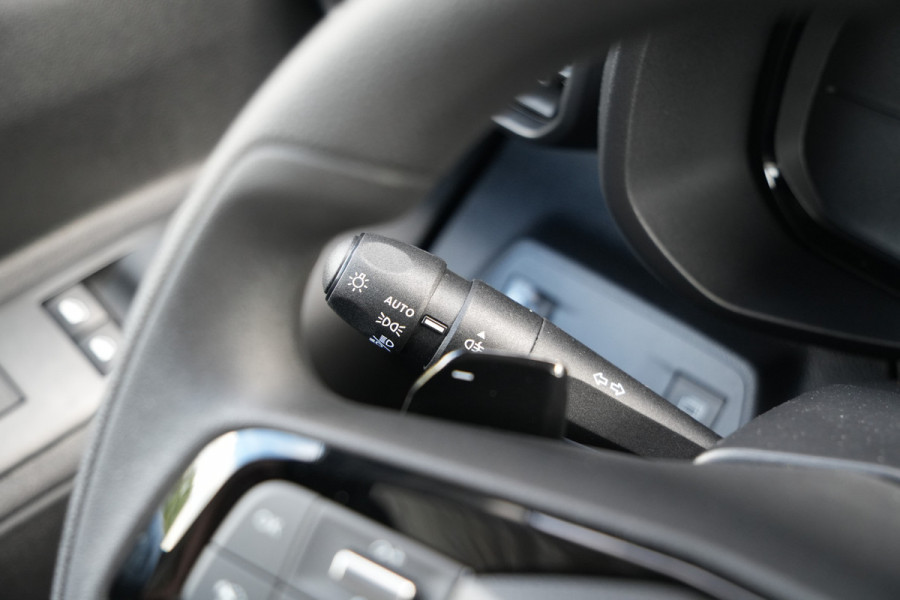Toyota PROACE CITY Electric Comfort L1 50 kWh - Airco - Carplay - Cruise - 230v - Rijklaar