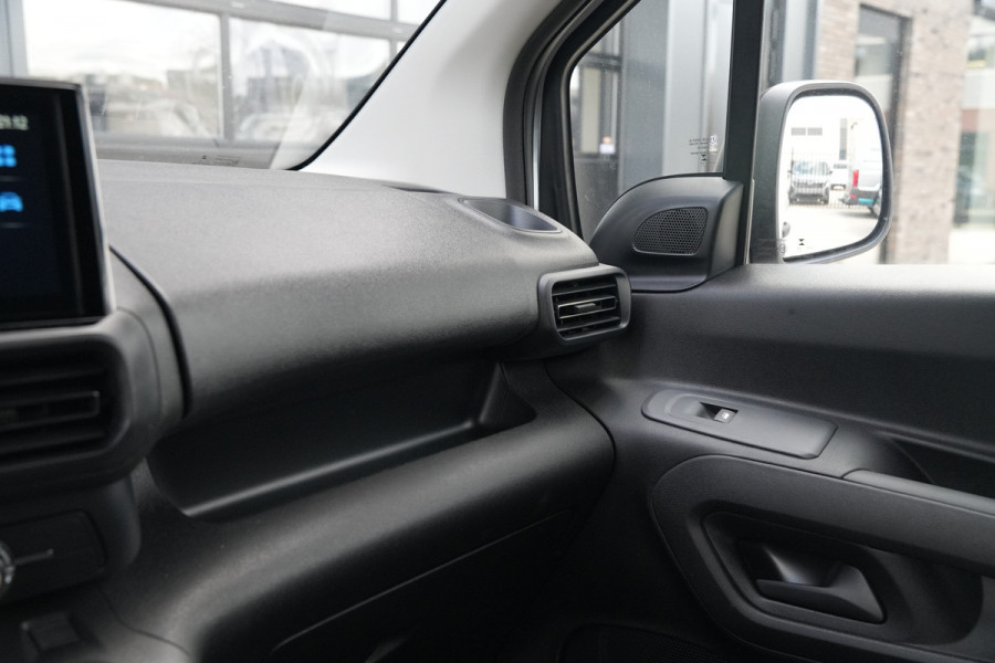Toyota PROACE CITY Electric Comfort L1 50 kWh - Airco - Carplay - Cruise - 230v - Rijklaar