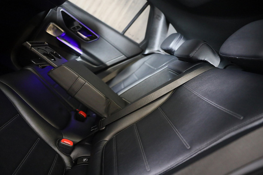 Mercedes-Benz GLC 400e 4MATIC AMG 63 Look / Massage / Burmester / Head Up / Luchtvering / 360 Camera / Leder / Open Pano