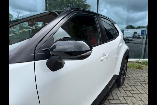 Toyota Yaris Cross 1.5 Hybrid Adventure AWD - Automaat - Navi - ToTone - Camera