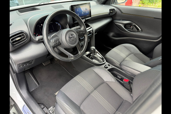 Toyota Yaris Cross 1.5 Hybrid Adventure AWD - Automaat - Navi - ToTone - Camera