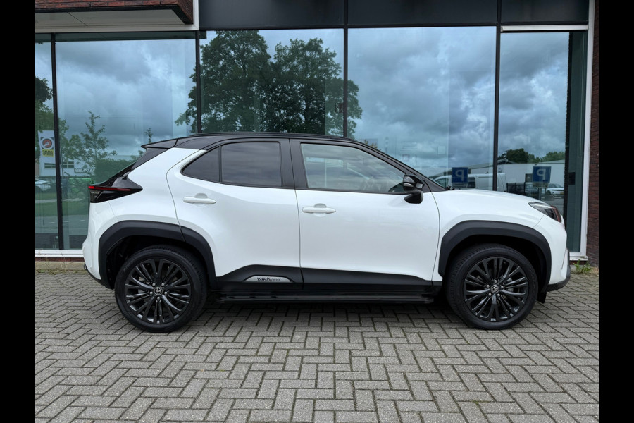 Toyota Yaris Cross 1.5 Hybrid Adventure AWD - Automaat - Navi - ToTone - Camera