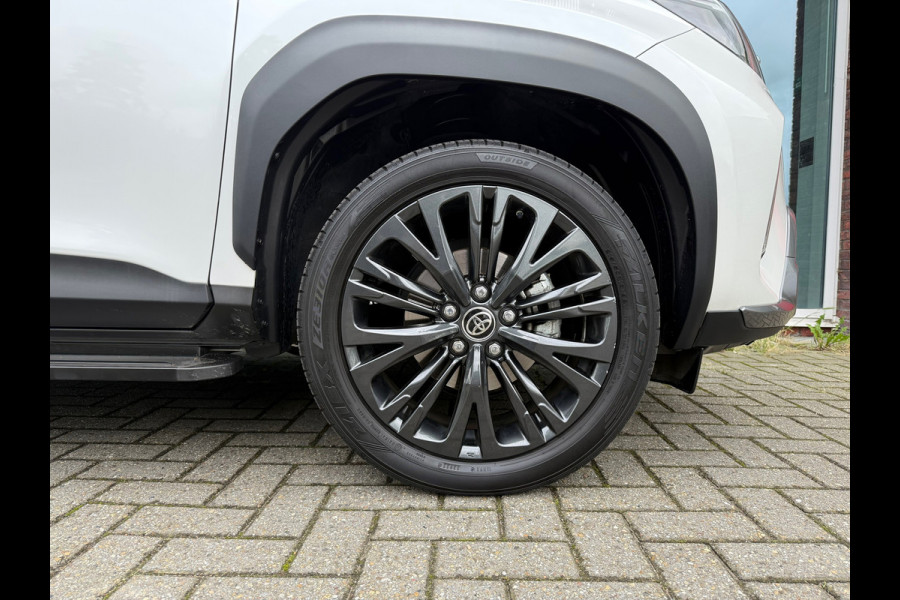 Toyota Yaris Cross 1.5 Hybrid Adventure AWD - Automaat - Navi - ToTone - Camera