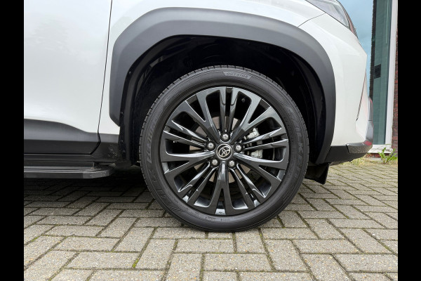 Toyota Yaris Cross 1.5 Hybrid Adventure AWD - Automaat - Navi - ToTone - Camera