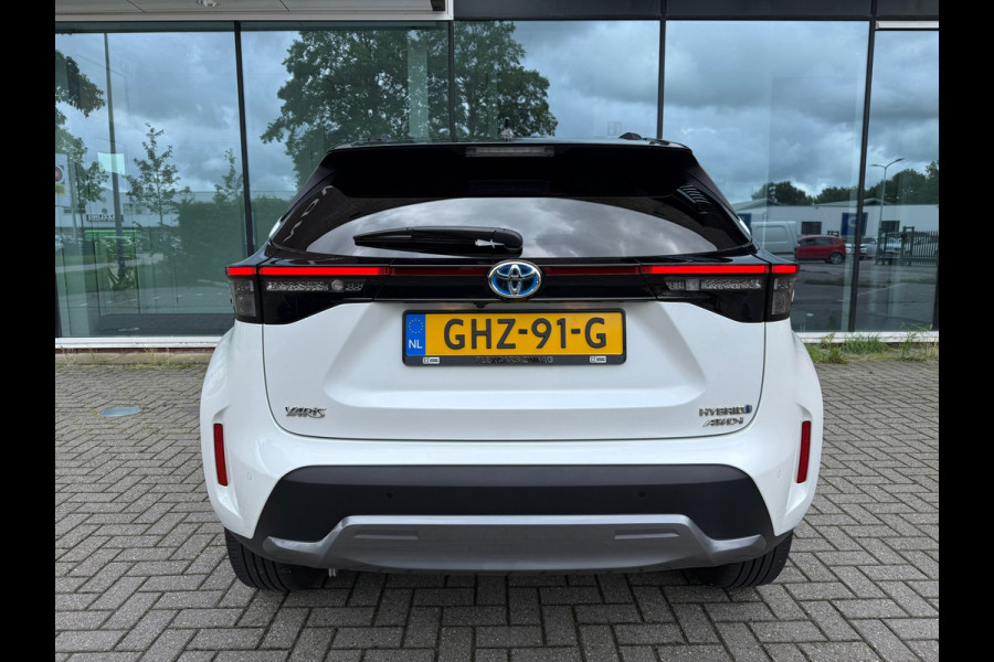 Toyota Yaris Cross 1.5 Hybrid Adventure AWD - Automaat - Navi - ToTone - Camera