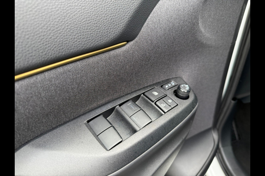 Toyota Yaris Cross 1.5 Hybrid Adventure AWD - Automaat - Navi - ToTone - Camera