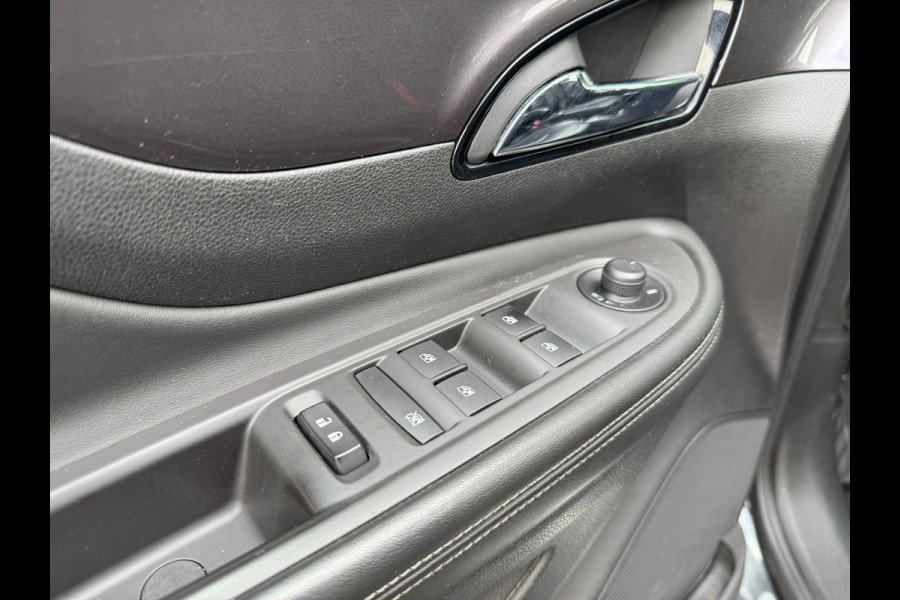 Opel Mokka X 1.4 Turbo Innovation - Automaat - Leder - Navi - Opendak - Trekhaak