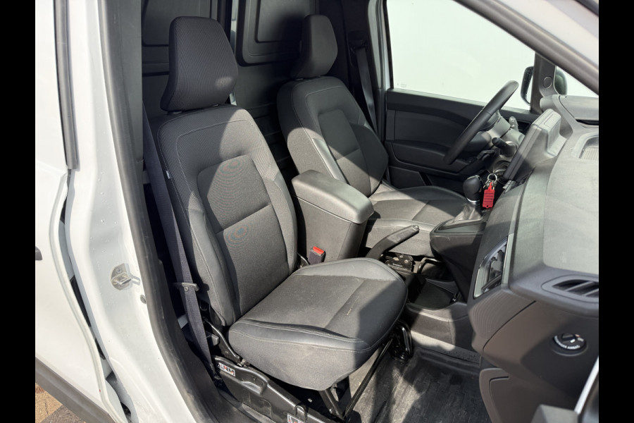 Renault Kangoo E-Tech 45kWh 122PK Elektrisch L1 300km WLTP 98.6% (SOH) 80kW Snelladen Climate Control Cruise Control LED Navigatie Parkeersensoren Achter
