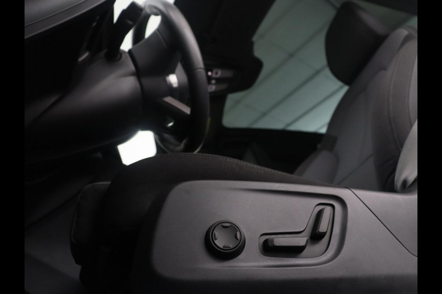 Polestar 2 Standard Range Single Motor 63kWh | SOH 91.5% | Panoramadak | Trekhaak | 360 camera | Harman/Kardon | Stuur/stoel verwarming | Carplay | Memory |