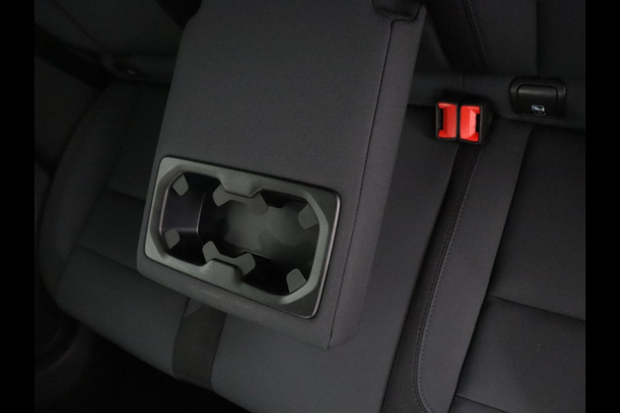 Polestar 2 Standard Range Single Motor 63kWh | SOH 91.5% | Panoramadak | Trekhaak | 360 camera | Harman/Kardon | Stuur/stoel verwarming | Carplay | Memory |