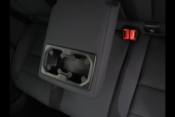 Polestar 2 Standard Range Single Motor 63kWh | SOH 91.5% | Panoramadak | Trekhaak | 360 camera | Harman/Kardon | Stuur/stoel verwarming | Carplay | Memory |