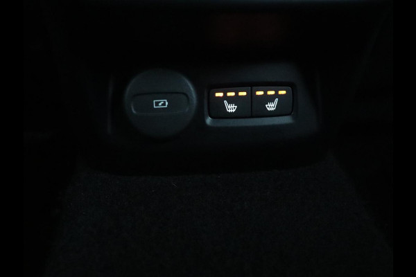Polestar 2 Standard Range Single Motor 63kWh | SOH 91.5% | Panoramadak | Trekhaak | 360 camera | Harman/Kardon | Stuur/stoel verwarming | Carplay | Memory |
