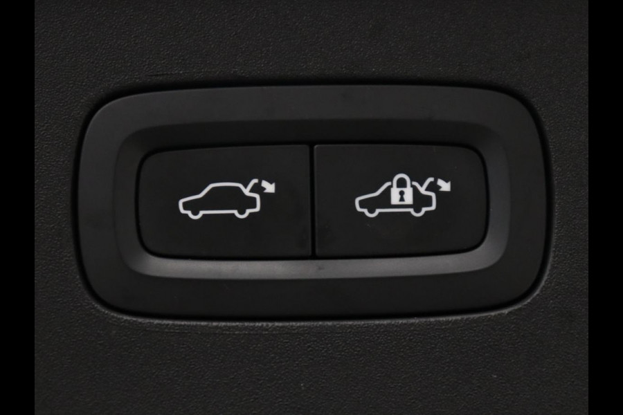 Polestar 2 Standard Range Single Motor 63kWh | SOH 91.5% | Panoramadak | Trekhaak | 360 camera | Harman/Kardon | Stuur/stoel verwarming | Carplay | Memory |