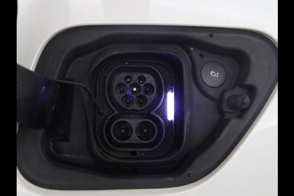 Polestar 2 Standard Range Single Motor 63kWh | SOH 91.5% | Panoramadak | Trekhaak | 360 camera | Harman/Kardon | Stuur/stoel verwarming | Carplay | Memory |