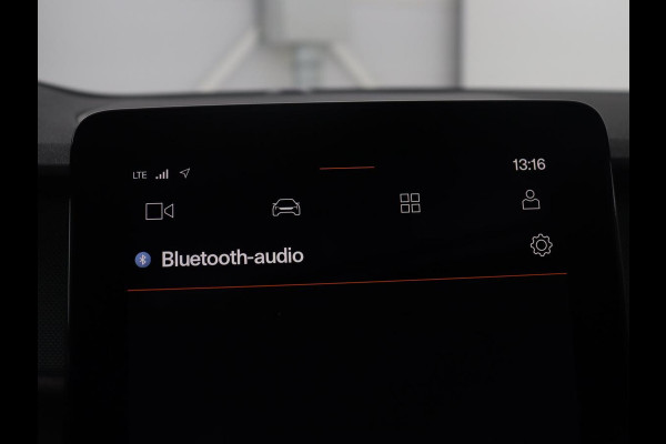 Polestar 2 Standard Range Single Motor 63kWh | SOH 91.5% | Panoramadak | Trekhaak | 360 camera | Harman/Kardon | Stuur/stoel verwarming | Carplay | Memory |