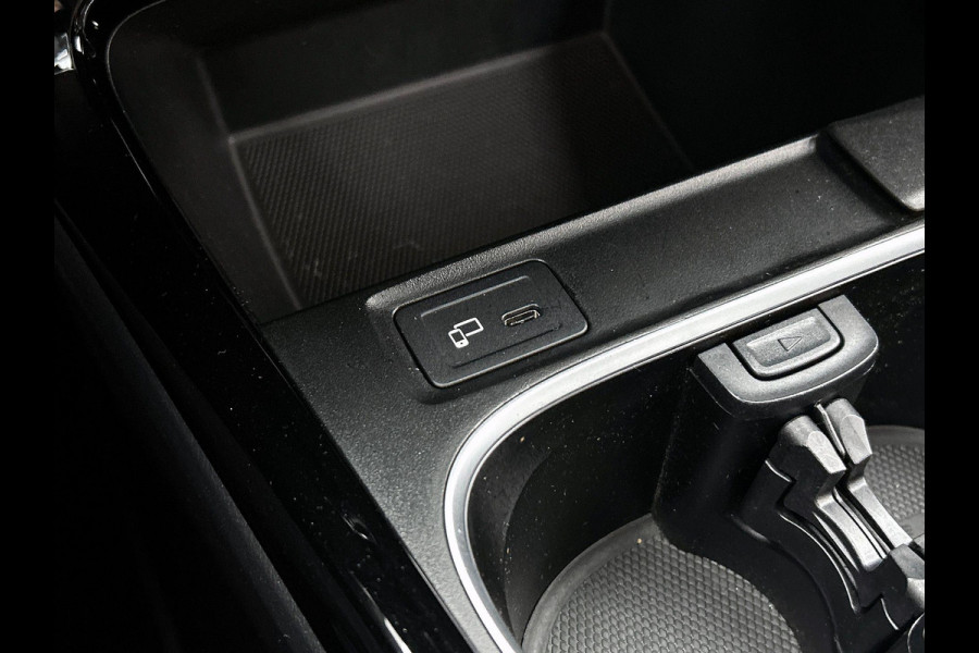 Mercedes-Benz CLA-Klasse Shooting Brake 250 e AMG Line WIDE-SCREEN | CAMERA | STOELVERWARMING