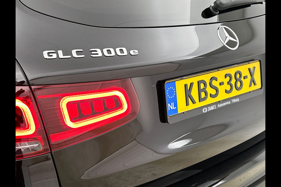 Mercedes-Benz GLC 300e 4MATIC Business Solution Luxury CAMERA | TREKHAAK | NAVI & CARPLAY