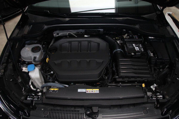Volkswagen Golf 2.0 TSI R 4M Performance 333PK PANO-H&K-IQ LED-HUD