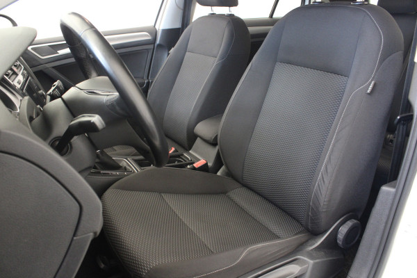 Volkswagen Golf 1.0 TSI Trendline