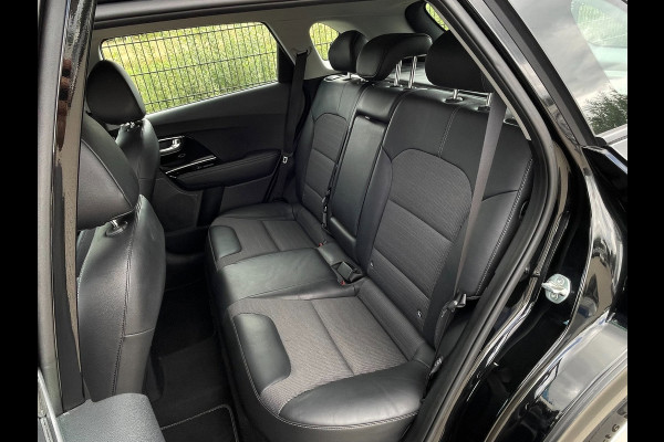 Kia Niro 1.6 GDi Hybrid DynamicLine | Camera | PDC | Carplay | Cruise Control |