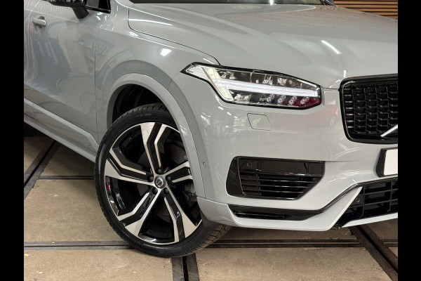 Volvo XC90 2.0 T8 Plug-in AWD Ultra Dark | Massage | Luchtvering | 22Inch | 7-Pers. | Pano |360°|H & K |Head-Up|Elektr Trekhaak