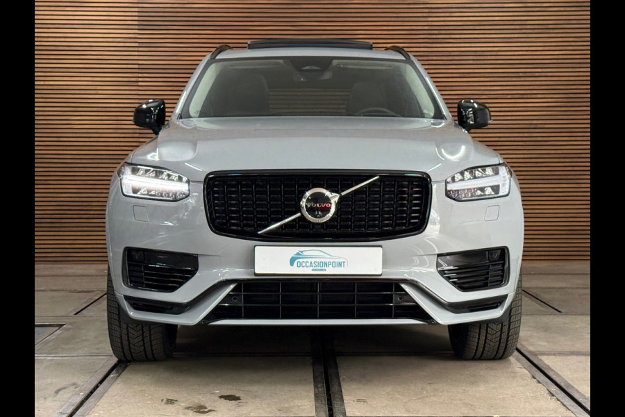 Volvo XC90 2.0 T8 Plug-in AWD Ultra Dark | Massage | Luchtvering | 22Inch | 7-Pers. | Pano |360°|H & K |Head-Up|Elektr Trekhaak