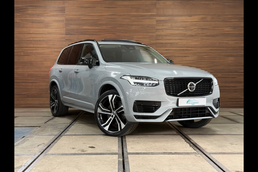 Volvo XC90 2.0 T8 Plug-in AWD Ultra Dark | Massage | Luchtvering | 22Inch | 7-Pers. | Pano |360°|H & K |Head-Up|Elektr Trekhaak