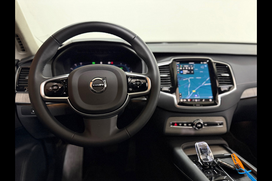 Volvo XC90 2.0 T8 Plug-in AWD Ultra Dark | Massage | Luchtvering | 22Inch | 7-Pers. | Pano |360°|H & K |Head-Up|Elektr Trekhaak