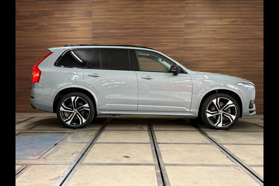 Volvo XC90 2.0 T8 Plug-in AWD Ultra Dark | Massage | Luchtvering | 22Inch | 7-Pers. | Pano |360°|H & K |Head-Up|Elektr Trekhaak