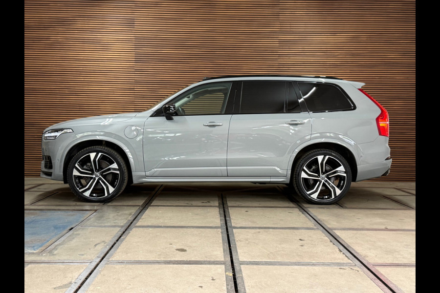 Volvo XC90 2.0 T8 Plug-in AWD Ultra Dark | Massage | Luchtvering | 22Inch | 7-Pers. | Pano |360°|H & K |Head-Up|Elektr Trekhaak