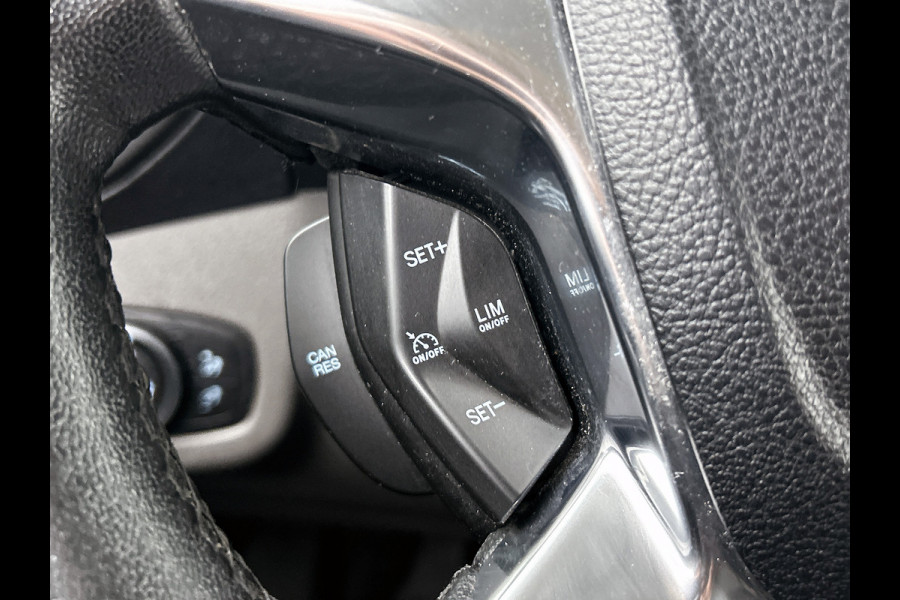 Ford Transit Connect TDCI Euro6 100PK L2 Trend / Trekhaak / Airco / Schuifdeur / Radio multimedia / Apk 11-2026