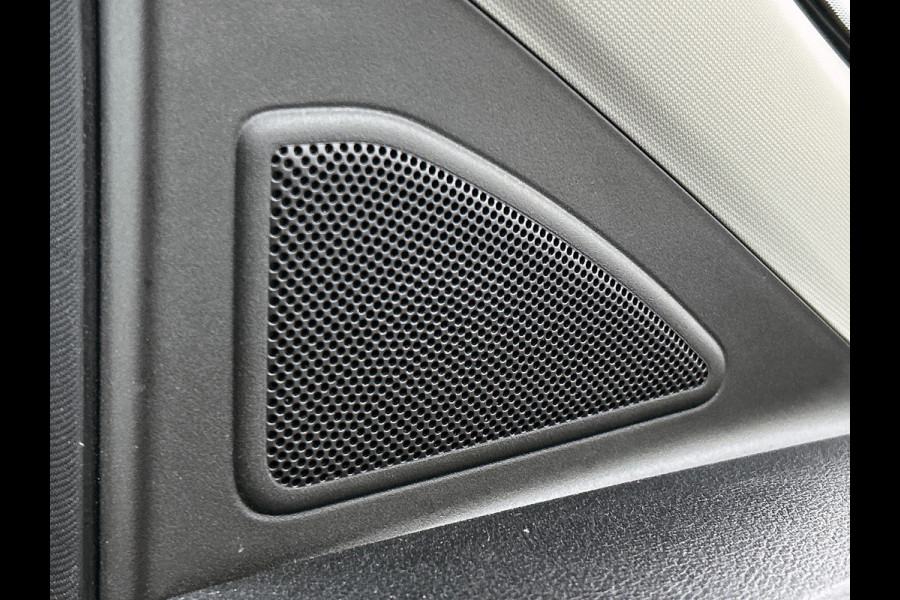 Ford Transit Connect TDCI Euro6 100PK L2 Trend / Trekhaak / Airco / Schuifdeur / Radio multimedia / Apk 11-2026