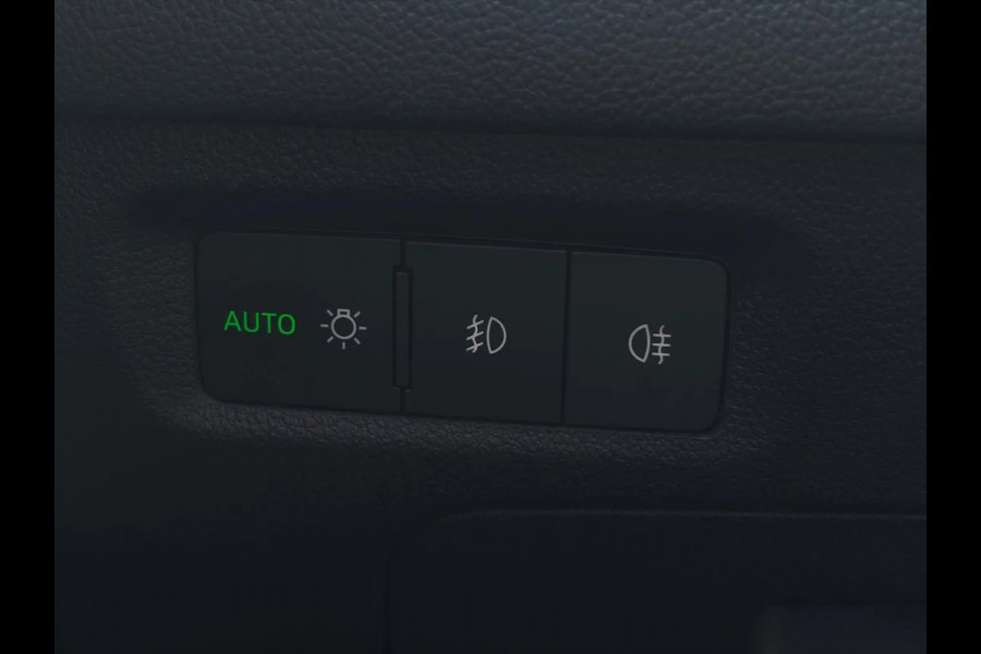 Škoda Octavia 1.4 TSI iV PHEV Sportline Business(Goed OnderH, Carplay/ Android, Camera, Elektrische Stoelen, StoelV/ StuurV, Etc)