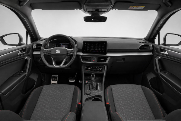 Seat Tarraco 1.5 TSI FR Business Intense VOL! | BTW | NL-AUTO | 1E EIG | DEALER ONDERH | PANO | 360 CAM | STOELVERW | CARPLAY |ETC