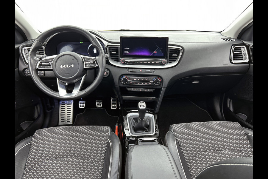 Kia Ceed Sportswagon 1.0 T-GDi 120PK ExecutiveLine / Panorama-schuifdak / JBL sound / Navigatie / Airco-ecc./ Pdc+Camera / Memory Stoel-Stuurverwarming / Apk 02-2028