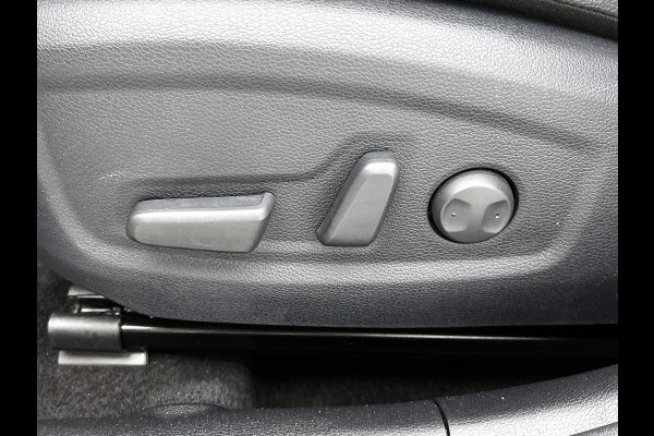 Kia Ceed Sportswagon 1.0 T-GDi 120PK ExecutiveLine / Panorama-schuifdak / JBL sound / Navigatie / Airco-ecc./ Pdc+Camera / Memory Stoel-Stuurverwarming / Apk 02-2028