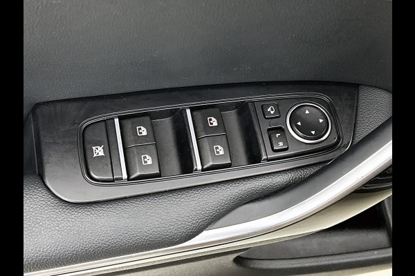 Kia Ceed Sportswagon 1.0 T-GDi 120PK ExecutiveLine / Panorama-schuifdak / JBL sound / Navigatie / Airco-ecc./ Pdc+Camera / Memory Stoel-Stuurverwarming / Apk 02-2028