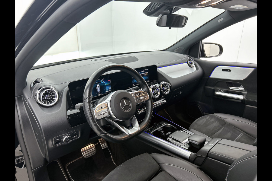 Mercedes-Benz B-Klasse 250 e Hybride Premium Design AMG line / 1/2 Leder / Stoelverwarming / Pdc+Camera / Navigatie / Apk 01-2028