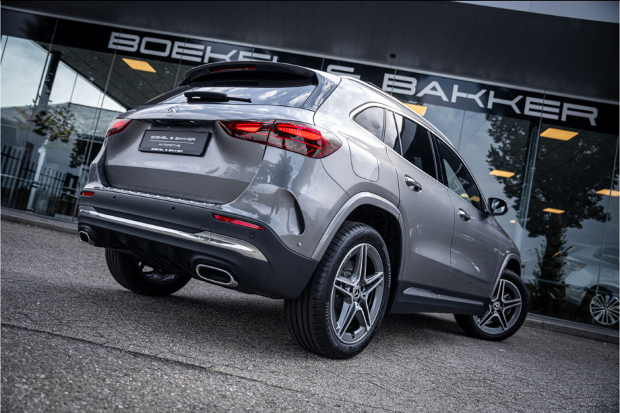 Mercedes-Benz GLA 250 e Star Edition AMG Line ** Panodak ** Keyless ** Camera ** Carplay EV rijbereik tot 70km