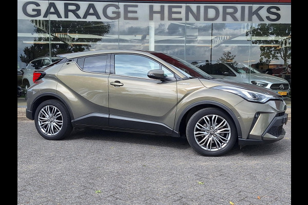 Toyota C-HR 2.0 Hybrid Executive | Leder Stof | Adaptive CC | LED | Camera | Climate | Facelift |