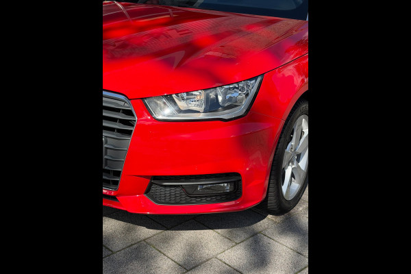 Audi A1 Sportback 1.0 TFSI Sport S-Line - Navigatie I Airco I PDC I Sport velgen I Sport stoel / 1/2 Leer I Dealer onderhouden