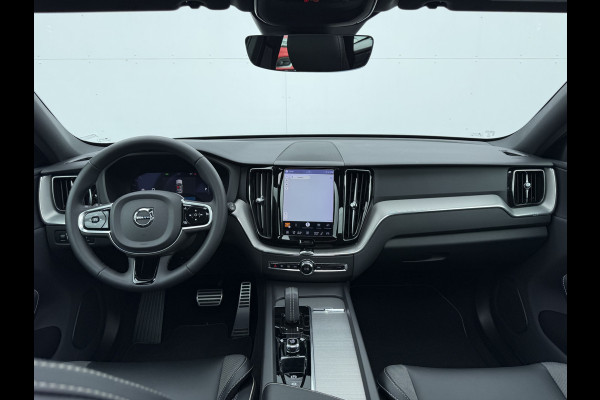 Volvo XC60 2.0 B4 Plus Dark | Pano | Memory | CarPlay | Keyless | 21 inch